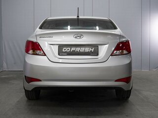 2016 Hyundai Solaris I Рестайлинг, серебристый, 795000 рублей, вид 4