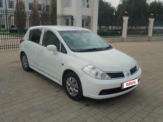 2005 Nissan Tiida I, белый, 435000 рублей, вид 1