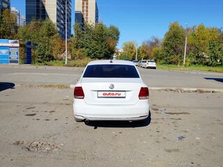 2019 Volkswagen Polo V Рестайлинг, белый, 650000 рублей, вид 3