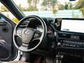 2024 Lexus ES 200 VII Рестайлинг, белый, 4633000 рублей - вид 9
