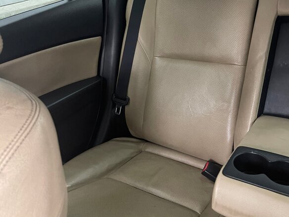 2011 Mazda 3 II (BL) Рестайлинг, белый, 650000 рублей - вид 16