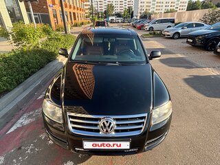 2005 Volkswagen Touareg I, чёрный, 1099000 рублей, вид 3