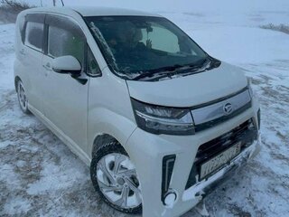 2018 Daihatsu Move VI Рестайлинг, белый, 760000 рублей, вид 4