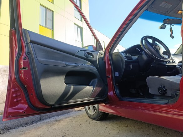 2004 Mitsubishi Lancer IX, красный, 270000 рублей - вид 15