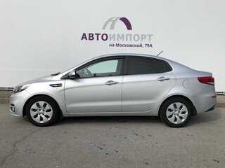 2016 Kia Rio III Рестайлинг, белый, 1315000 рублей, вид 5
