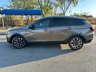 2024 Lada (ВАЗ) Vesta SW Cross I Рестайлинг (NG), коричневый, 1430000 рублей, вид 3