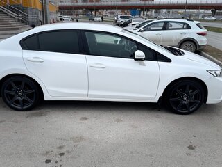 2013 Honda Civic IX Рестайлинг, белый, 1500000 рублей, вид 2