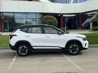 2026 Kia Seltos I Рестайлинг, чёрный, 2895000 рублей, вид 4