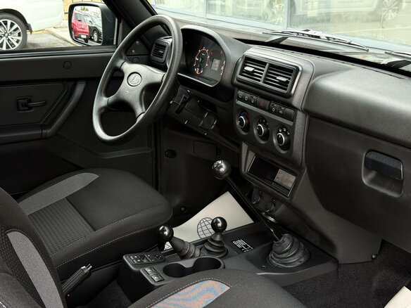 2026 Lada (ВАЗ) Niva Legend I, чёрный, 1258000 рублей - вид 11