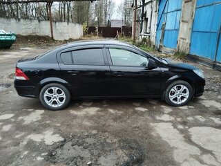 2010 Opel Astra H Рестайлинг, чёрный, 650000 рублей, вид 3
