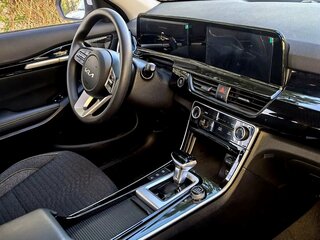 2025 Kia Seltos I Рестайлинг, белый, 3000000 рублей, вид 4