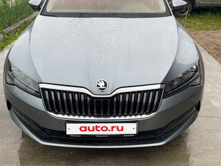 2021 Skoda Superb III Рестайлинг, серый, 2379000 рублей, вид 1