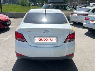 2016 Hyundai Solaris I Рестайлинг, белый, 380000 рублей, вид 4