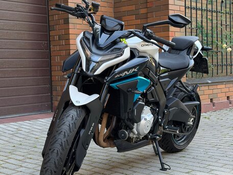 2025 CFMoto 675NK, белый, 670000 рублей, вид 1
