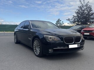 2010 BMW 7 серии Long 750Li xDrive V (F01/F02/F04), чёрный, 1400000 рублей, вид 2