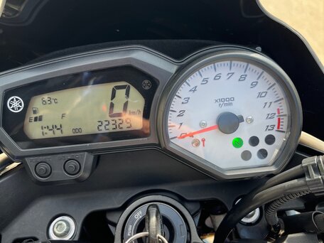 2010 Yamaha FZ8, синий, 680000 рублей, вид 4