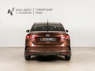 2021 Hyundai Solaris II Рестайлинг, коричневый, 1428400 рублей, вид 4