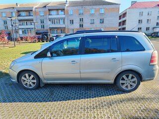 2005 Opel Zafira B, серебристый, 400000 рублей, вид 4