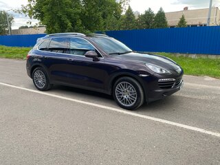 2011 Porsche Cayenne S Hybrid II (958), фиолетовый, 2050000 рублей, вид 4