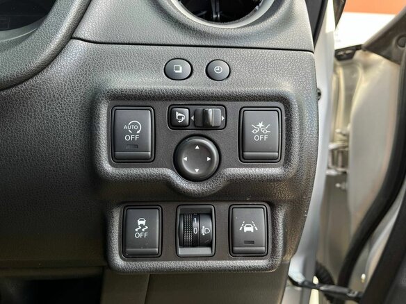 2017 Nissan Note II Рестайлинг, серый, 875000 рублей - вид 19