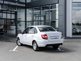 2025 Lada (ВАЗ) Granta I Рестайлинг, белый, 1068000 рублей, вид 2