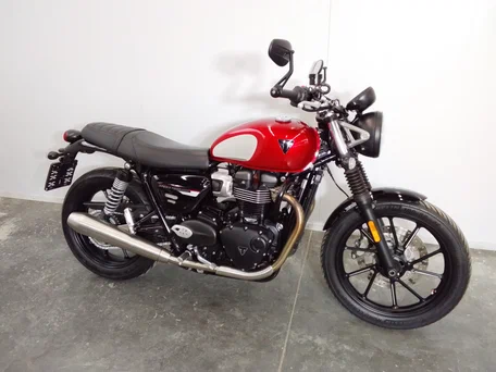 2023 Triumph Speed Twin, красный, 889000 рублей, вид 5