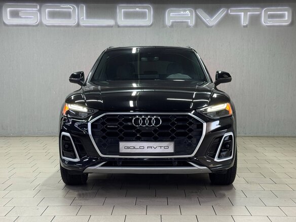 2022 Audi Q5 45 TFSI II (FY) Рестайлинг, чёрный, 3700000 рублей - вид 1