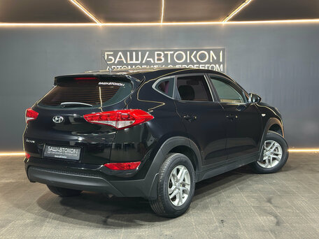 2016 Hyundai Tucson III, чёрный, 1715000 рублей, вид 4