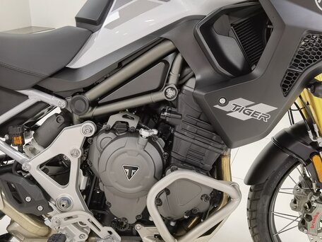 2023 Triumph Tiger 1200, белый, 1950000 рублей, вид 5