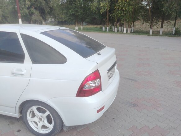 2011 Lada (ВАЗ) Priora I, белый, 350000 рублей