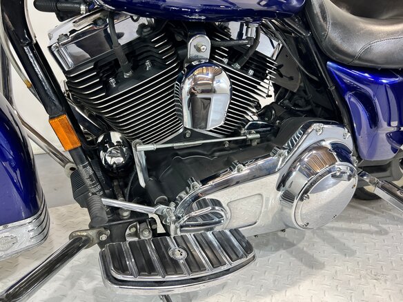 2007 Harley-Davidson Road King, синий, 510000 рублей - вид 20