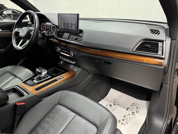 2022 Audi Q5 45 TFSI II (FY) Рестайлинг, чёрный, 3700000 рублей - вид 34