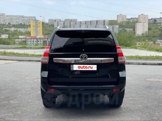 2012 Toyota Land Cruiser Prado 150 Series, чёрный, 3370000 рублей, вид 3