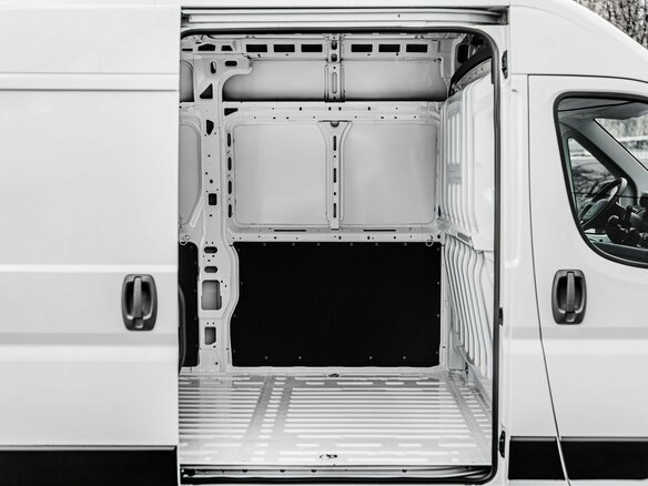 2025 Peugeot Boxer, белый, 5690000 рублей - вид 13