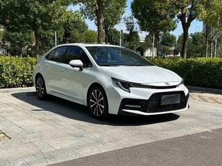 2022 Toyota Levin XII (E210) Рестайлинг, белый, 1550000 рублей, вид 3