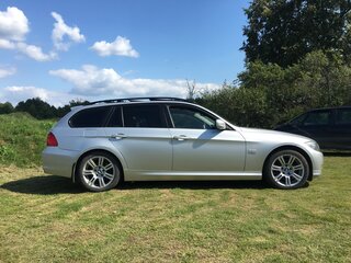 2009 BMW 3 серии 320d xDrive V (E90/E91/E92/E93) Рестайлинг, серебристый, 1570000 рублей, вид 5