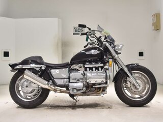 1996 Honda Valkyrie 1500, чёрный, 355000 рублей, вид 2