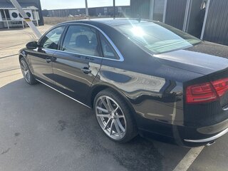 2011 Audi A8 Long III (D4), чёрный, 2600000 рублей, вид 1