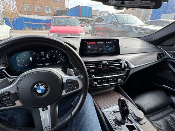 2019 BMW 5 серии 530d xDrive VII (G30/G31/G38), серый, 4300000 рублей - вид 9