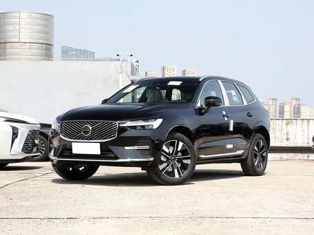 2025 Volvo XC60 II Рестайлинг 2, чёрный, 6105003 рублей, вид 1