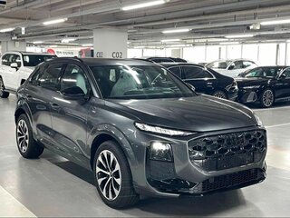 2026 Audi Q3 Sportback TFSI III (FJ), серый, 6850000 рублей, вид 2