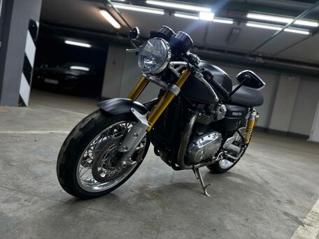 2016 Triumph Thruxton, чёрный, 1100000 рублей, вид 3