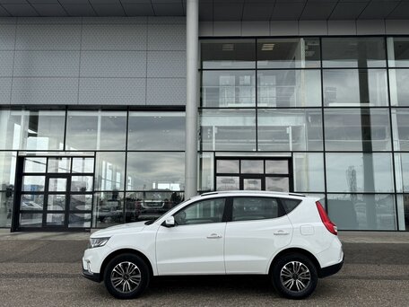 2020 Geely Emgrand X7 I Рестайлинг 2, белый, 995000 рублей, вид 3