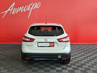 2016 Nissan Qashqai II, белый, 1599000 рублей, вид 4