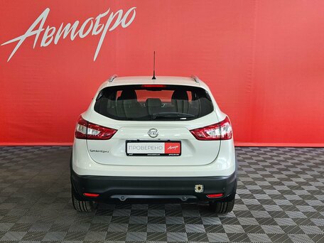 2016 Nissan Qashqai II, белый, 1649000 рублей, вид 4