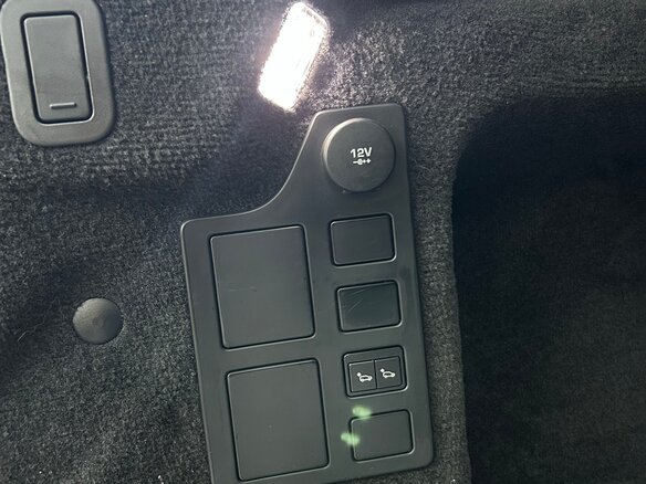 2018 Land Rover Discovery V, серый, 3110000 рублей - вид 31