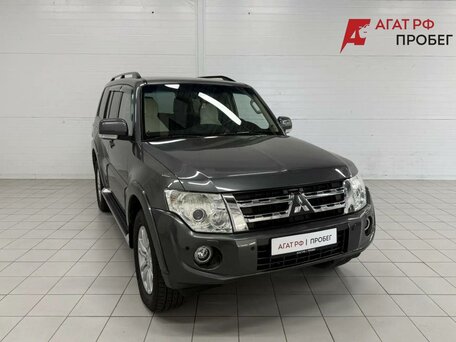 2012 Mitsubishi Pajero IV Рестайлинг 1, серый, 2120000 рублей, вид 3