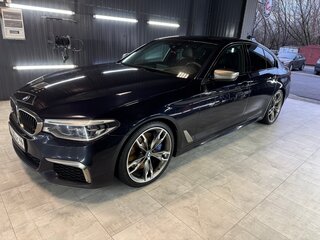 2019 BMW 5 серии M550d xDrive VII (G30/G31/G38), чёрный, 4500000 рублей, вид 2