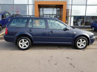 2005 Volkswagen Golf IV, синий, 319000 рублей, вид 4