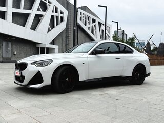 2022 BMW 2 серии M240i xDrive G42, белый, 5450000 рублей, вид 1